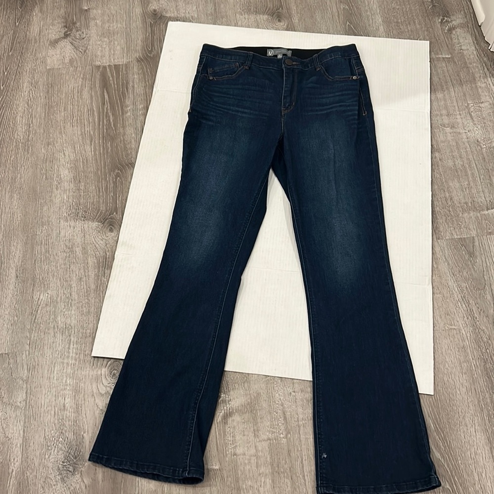NWOT WIT & WISDOM Ab-Solution Itty Bitty Bootcut Jeans Size 10 - Picture 8 of 16